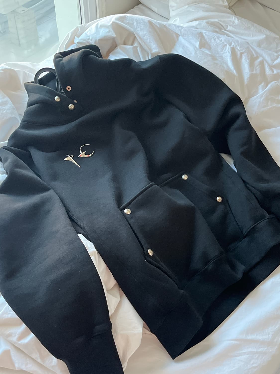 떠그 클럽 아머 후드 블랙 상품이미지1