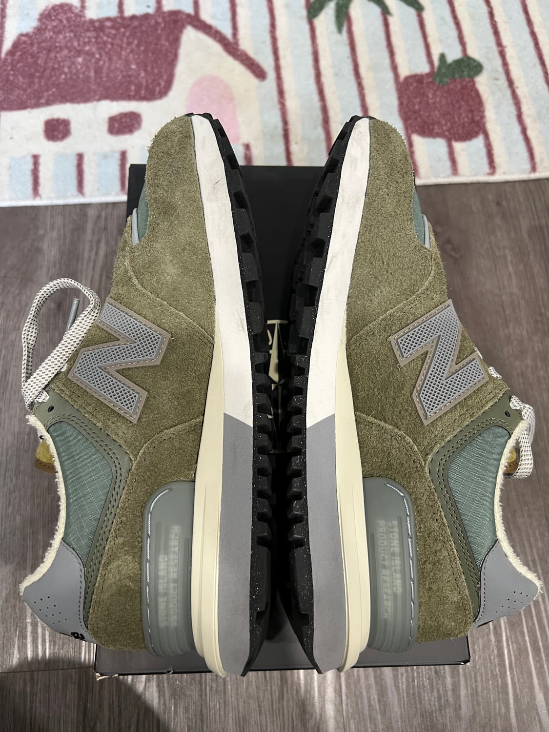 (270) 스톤아일랜드 x 뉴발란스 574 레거시 그린 상품이미지5