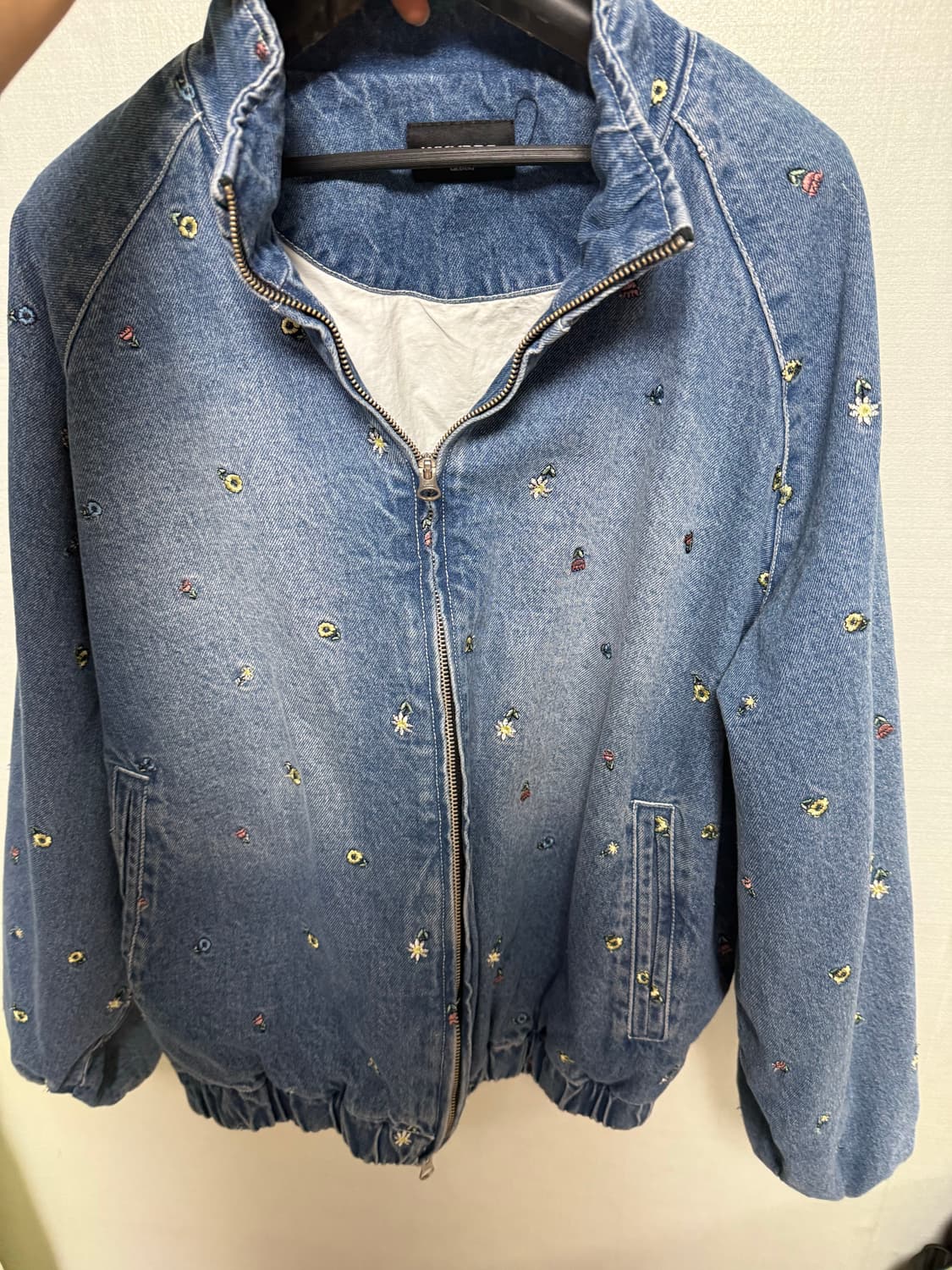 위캔더스 FLORAL DENIM JACKET M 상품이미지3