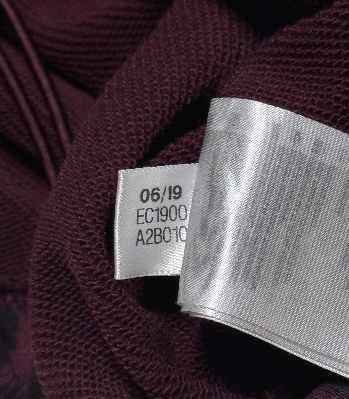 아디다스 와인버건디 레오파드 크롭 반집업 맨투맨 상품이미지5