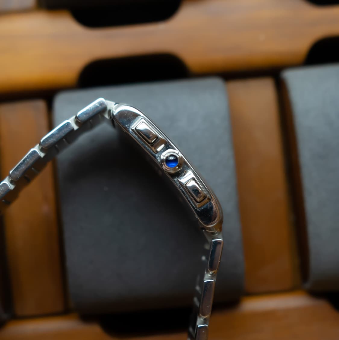 까르띠에 탱크 프랑세즈 XL 크로노그래프 시계 상품이미지3