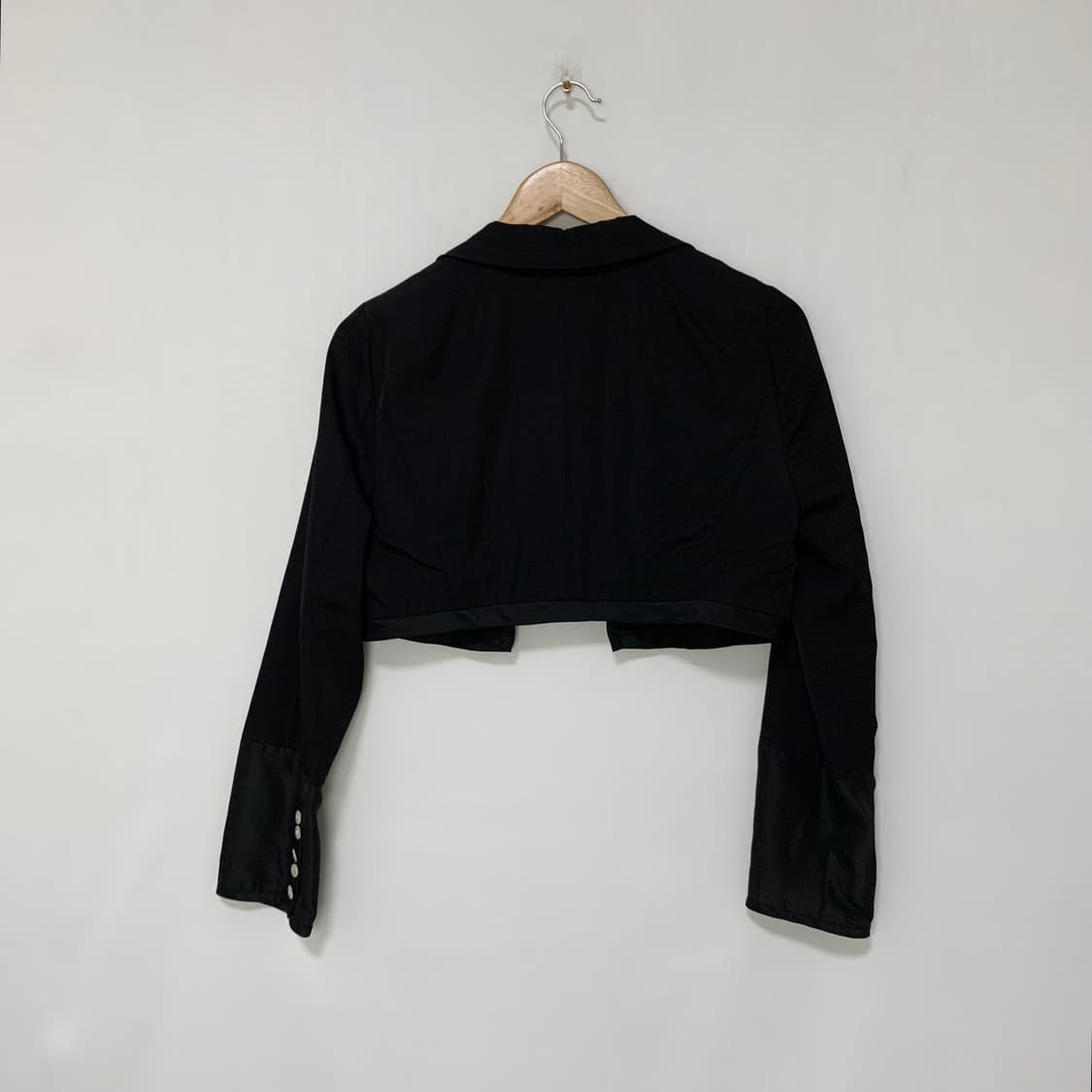 KUHO 구호 블랙 크롭 셔츠 스타일 볼레로 자켓 긱시크 상품이미지6