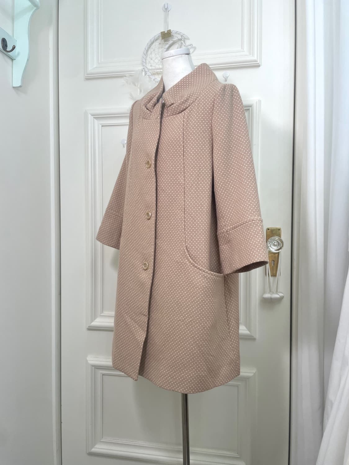 beige dot bow collar mori midi coat jack 상품이미지2