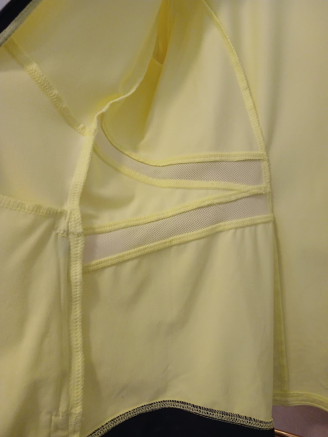 데상트 정품 여성 집업 85 사이즈 상품이미지3