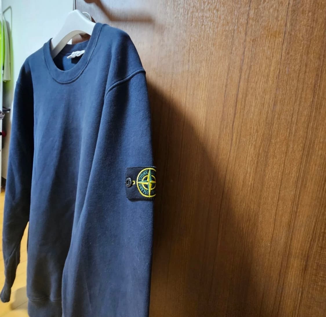 스톤 아일랜드 맨투맨 23fw 제품 xxl(2xl) 상품이미지1