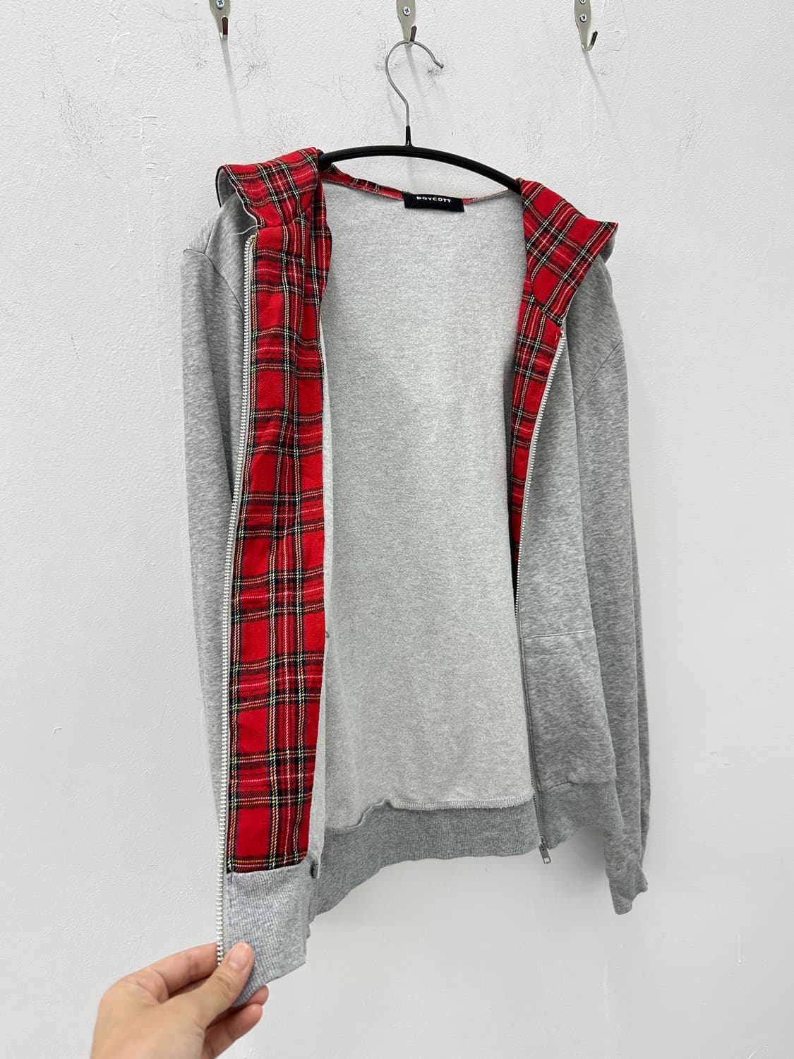 BOYCOTT red check detail hood  상품이미지4