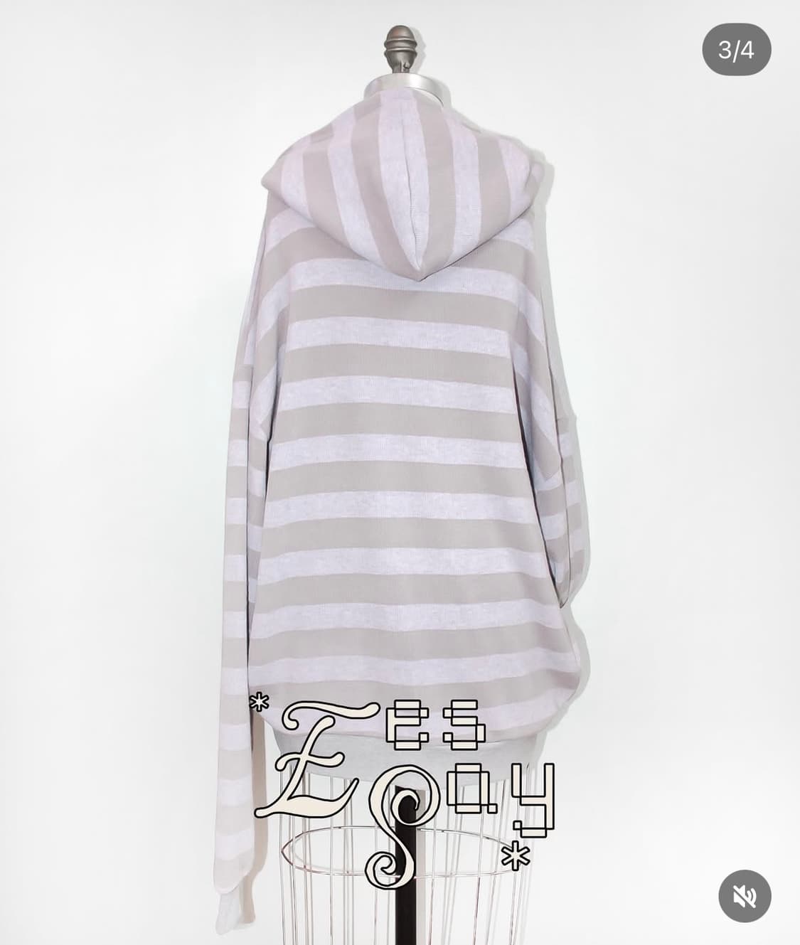 eessay 에세이 후드집업 상품이미지2