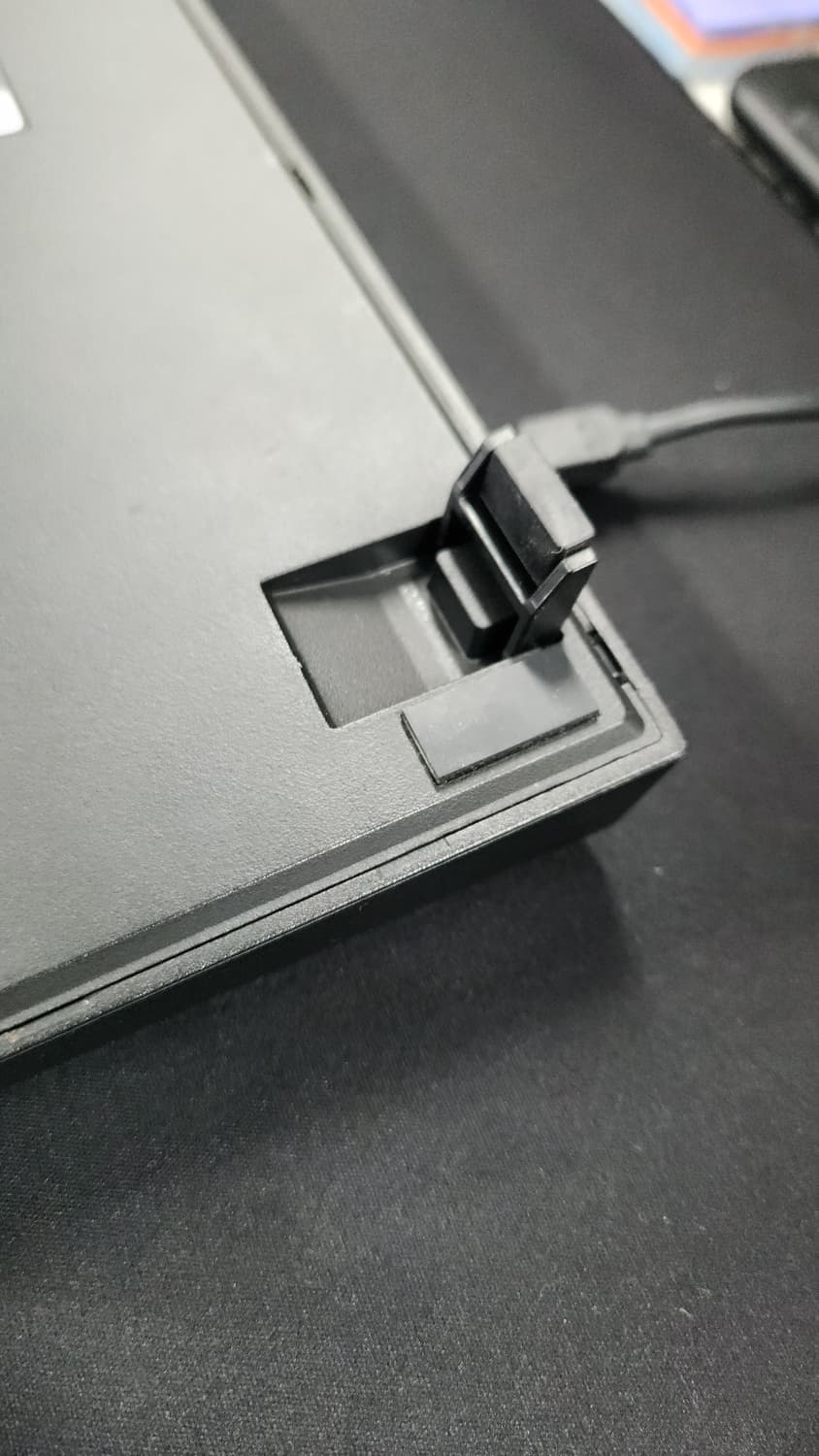 # 레오폴드 FC660M PD 기계식 저소음적축 텐키리스 키보드 급처 상품이미지6