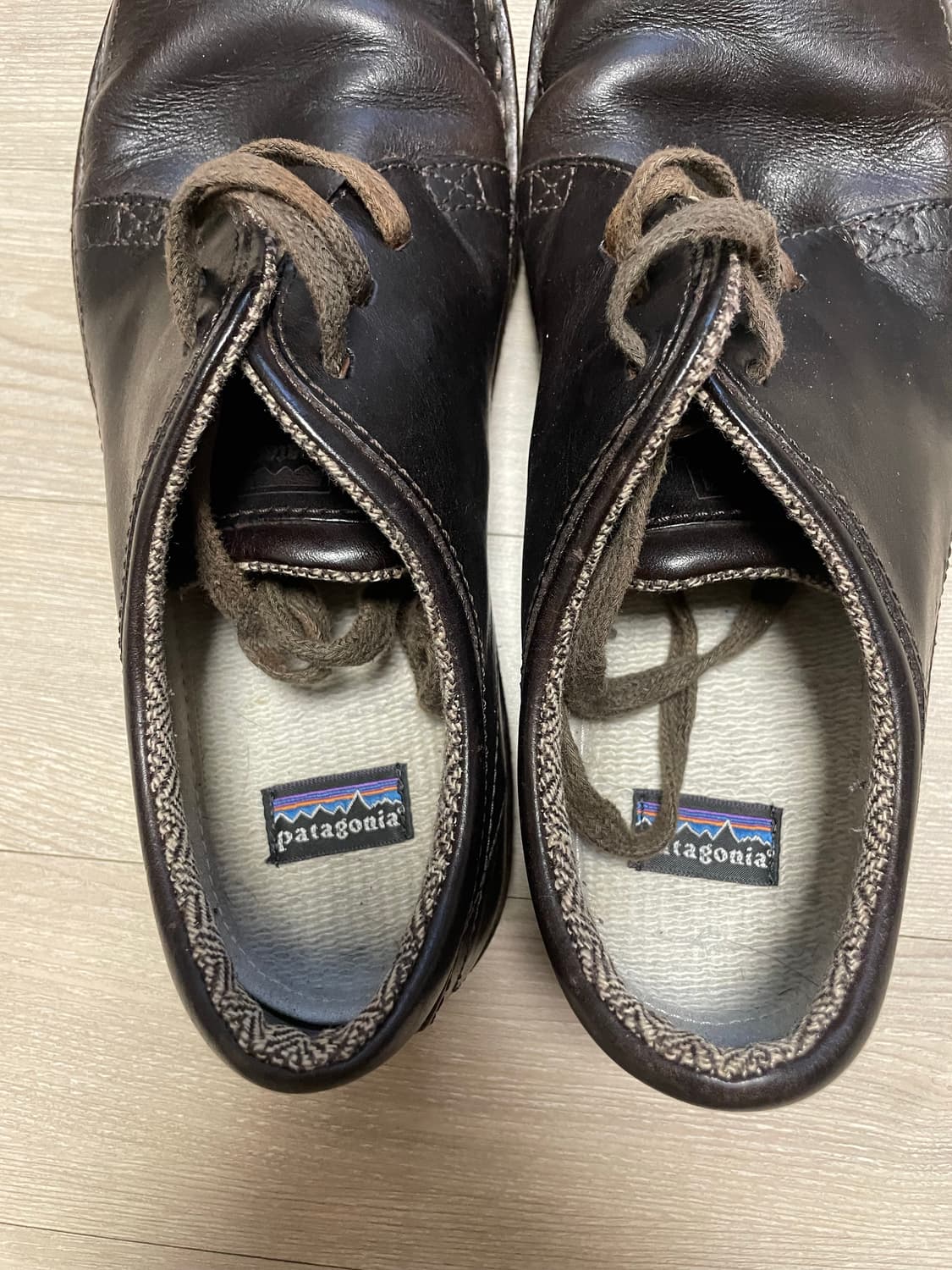 파타고니아 loulu 룰루 레더 슈즈 벨벳 브라운 상품이미지6