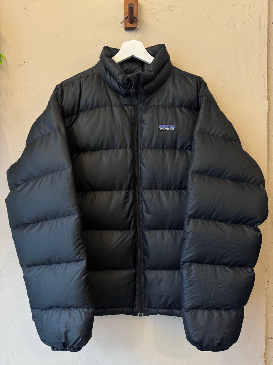 파타고니아 04s 패커블 다운 블랙 패딩 L 상품이미지1