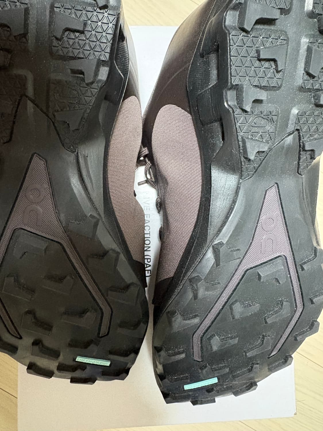 온러닝파프 에스프레소 245 새상품 상품이미지4