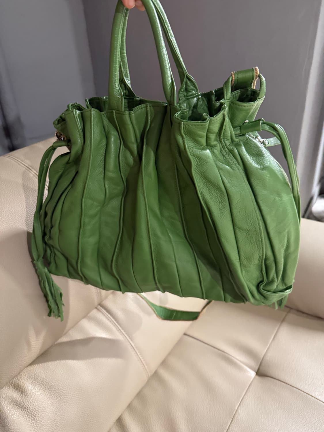 real leather green pleats detail bag 상품이미지4