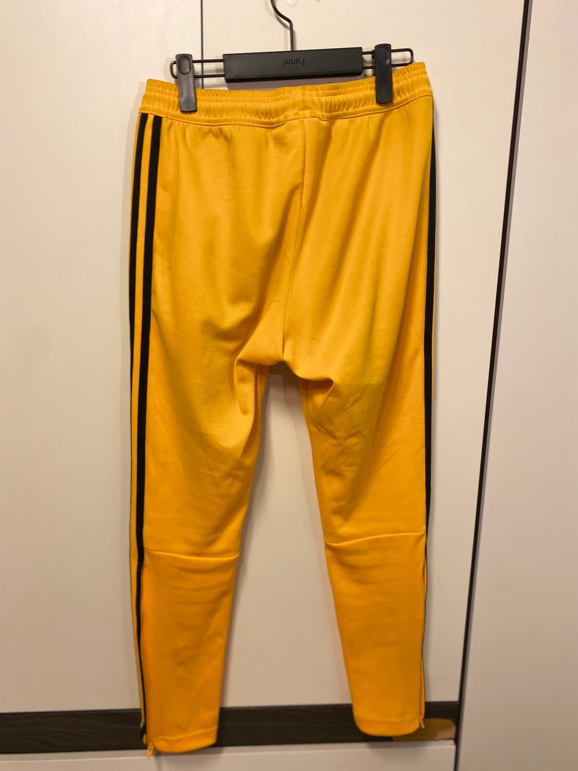 [S] 고샤 X 루브친스키 아디다스 트랙팬츠_옐로우 상품이미지2