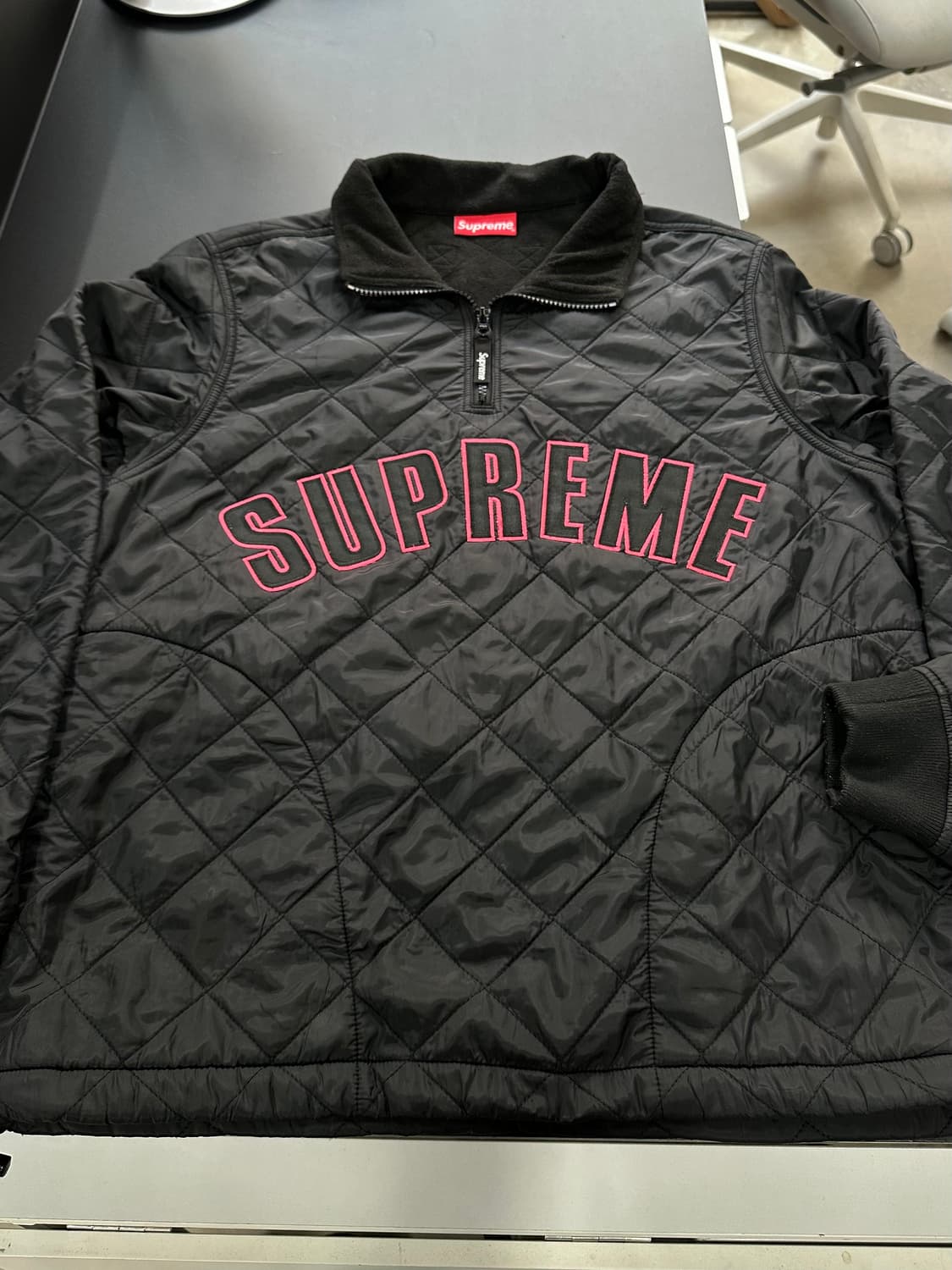 슈프림 17SS Arc 로고 퀼팅 풀오버 하프집업 아노락 상품이미지7