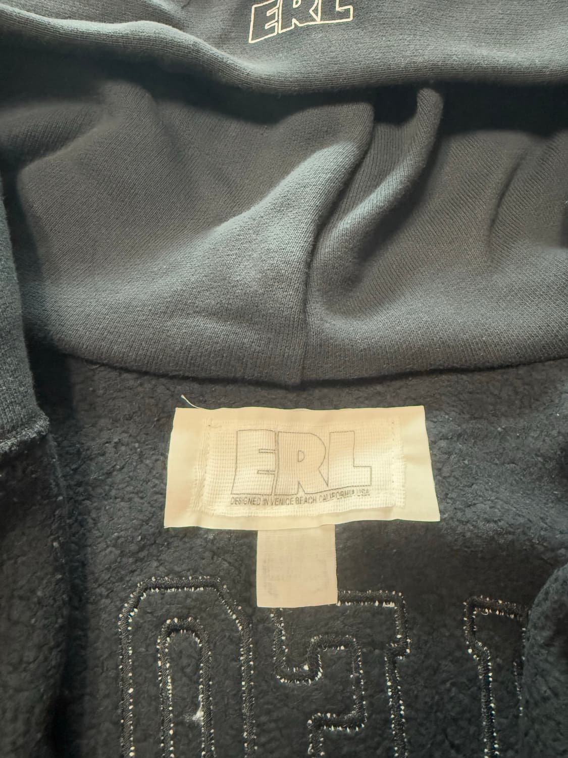 (L) ERL 25시즌 블랙 바시티 후드 집업  상품이미지2