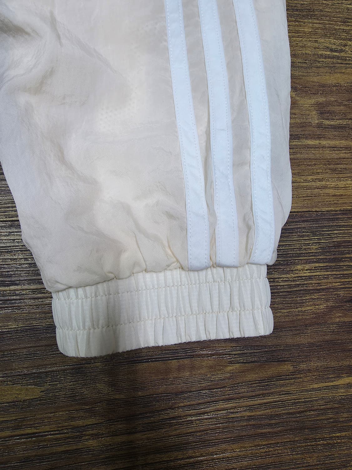 아디다스 오리지널스 우먼 테베 마구구 트랙탑 상품이미지6