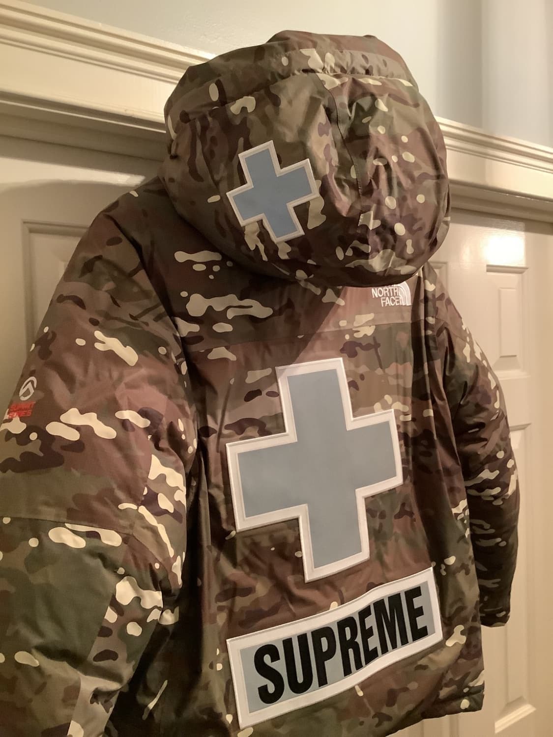 슈프림 x 노스페이스 레스큐 마운틴 자켓 카모 상품이미지8