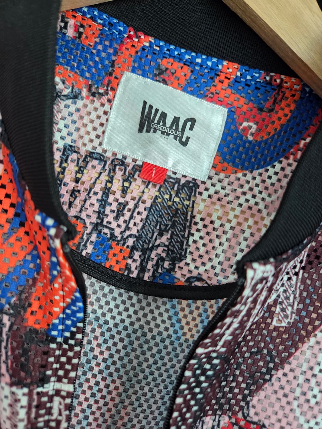 왁 엠블럼 패턴 블루종 상품이미지4