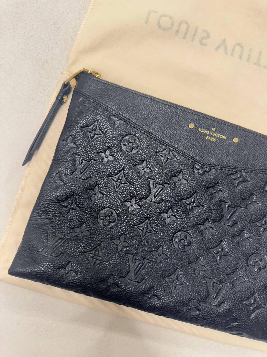 루이비통 모노그램 앙프렝뜨 클러치 상품이미지2