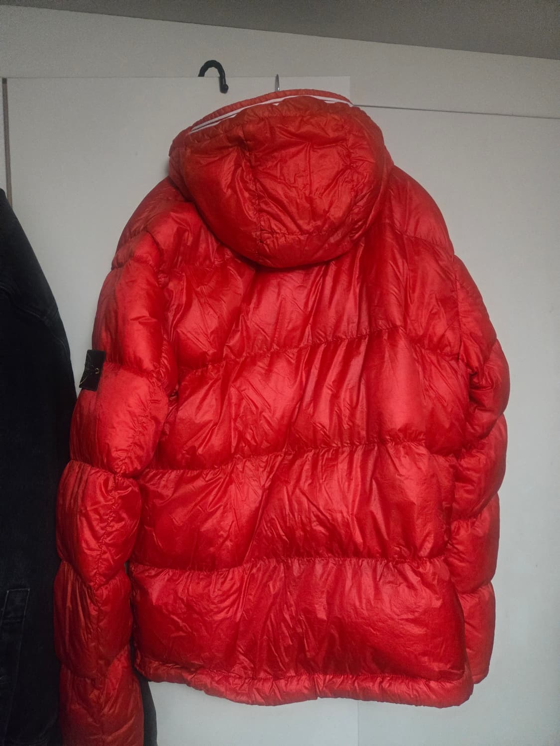 스톤아일랜드 가먼트다잉 패딩 XL 팝니다 상품이미지2