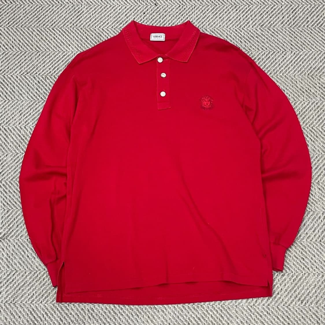 베르사체 스포츠 로고 자수 코튼 카라티 v0461 상품이미지1