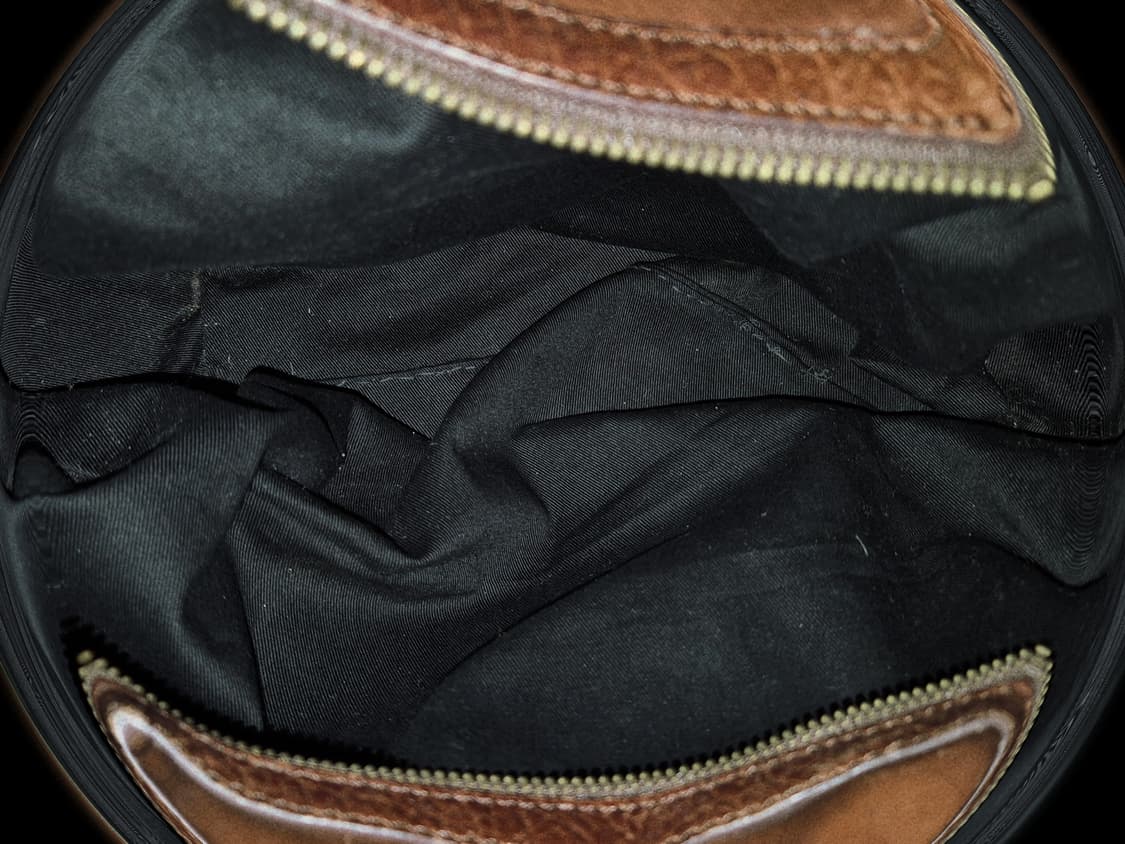 DKNY Cross leather Bowling Bag 상품이미지3