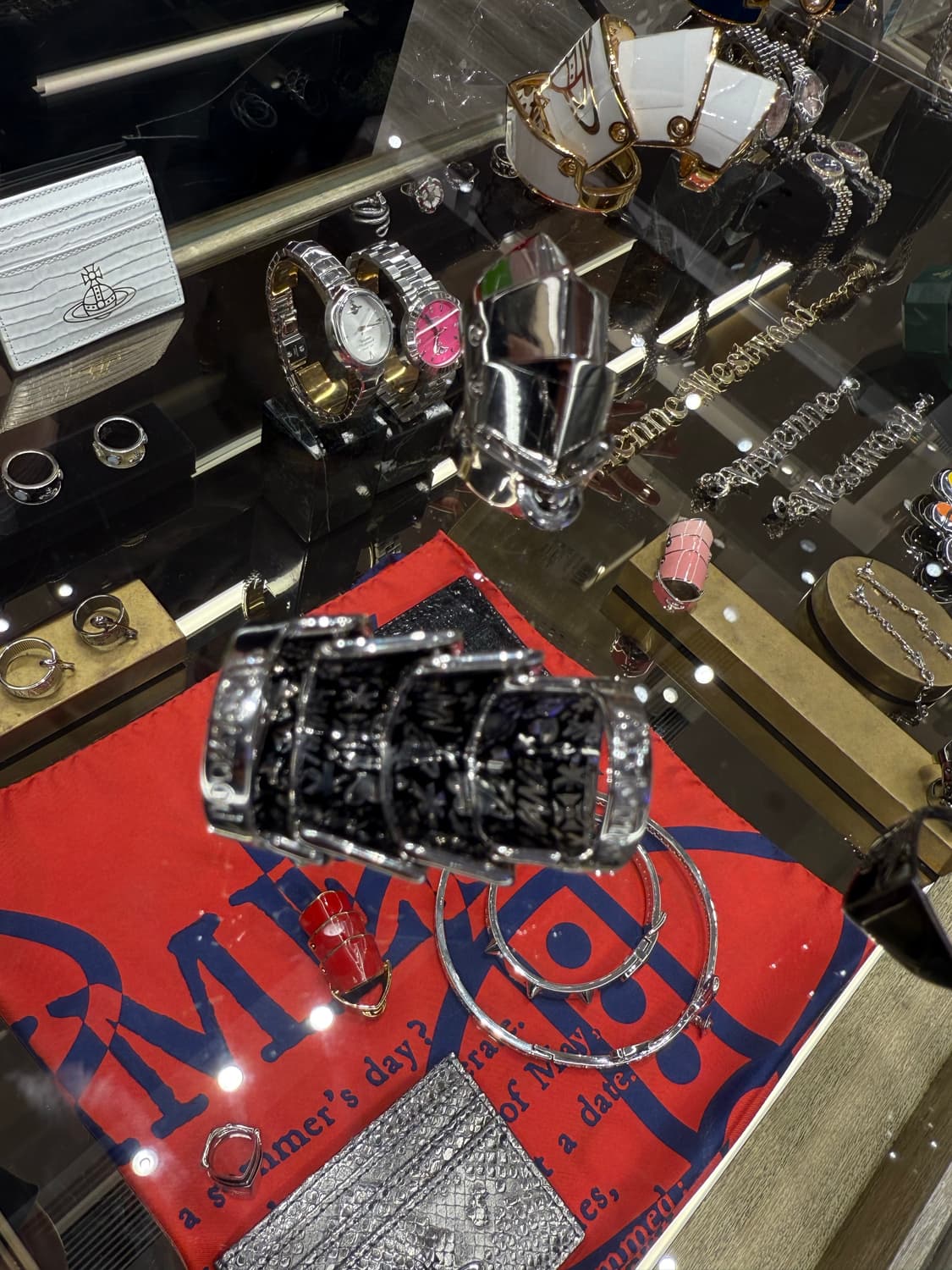 비비안 웨스트 우드 나나 콜라보 아머링 상품이미지3