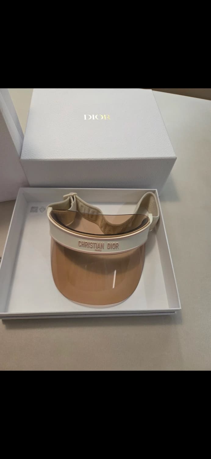 깜짝세일(새상품) 디올 썬캡 베이지 선바이저 정품 상품이미지2