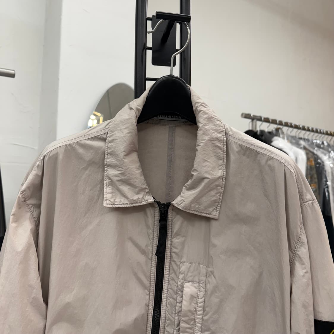 [L/백화점] 스톤아일랜드 크링클랩스 오버셔츠 자켓 상품이미지2