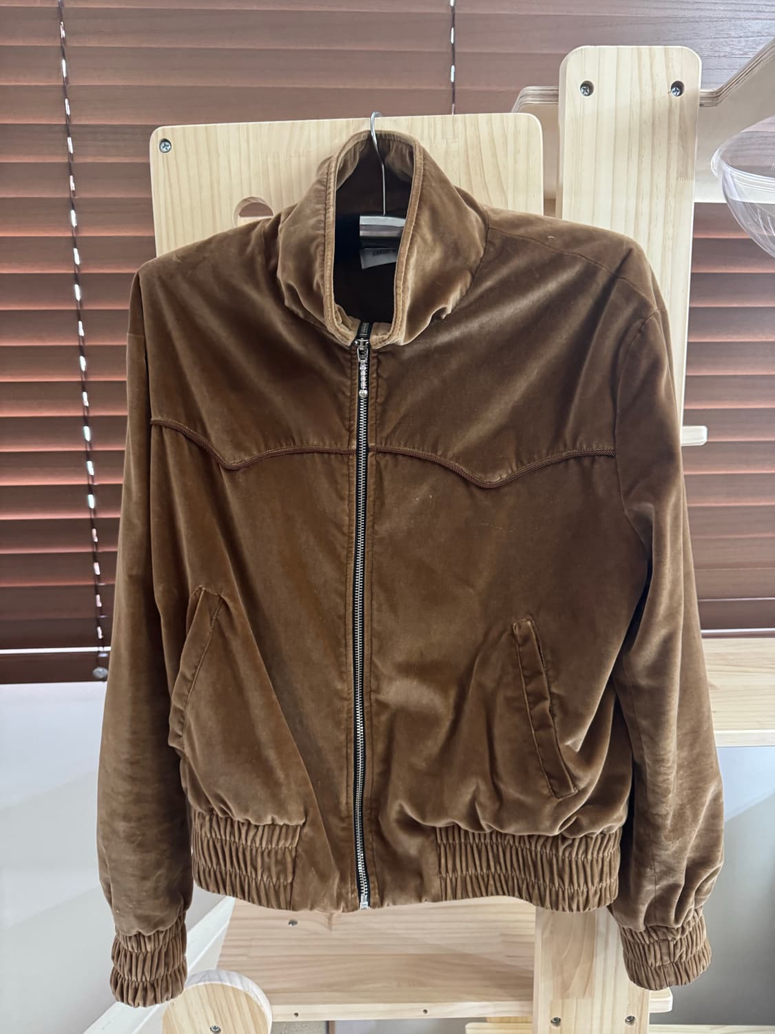 Ernest w baker / Velvet tracktop / 48 상품이미지1