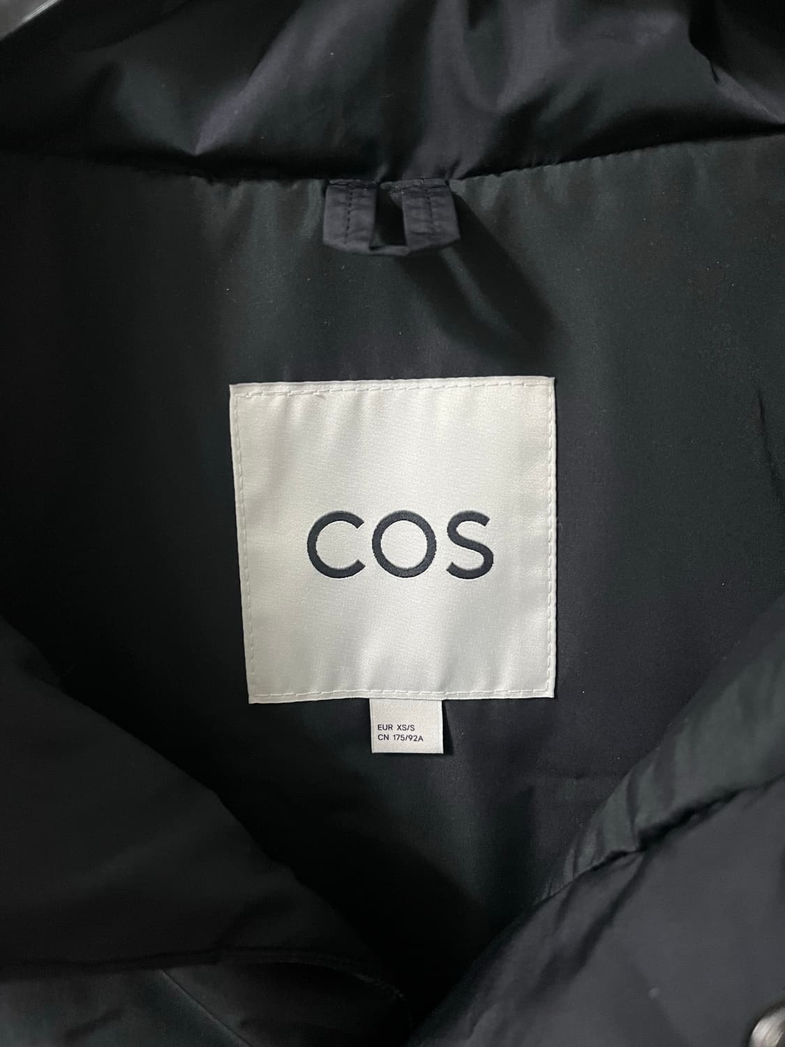 코스 버클 사이드 패딩 후드 조끼 상품이미지6