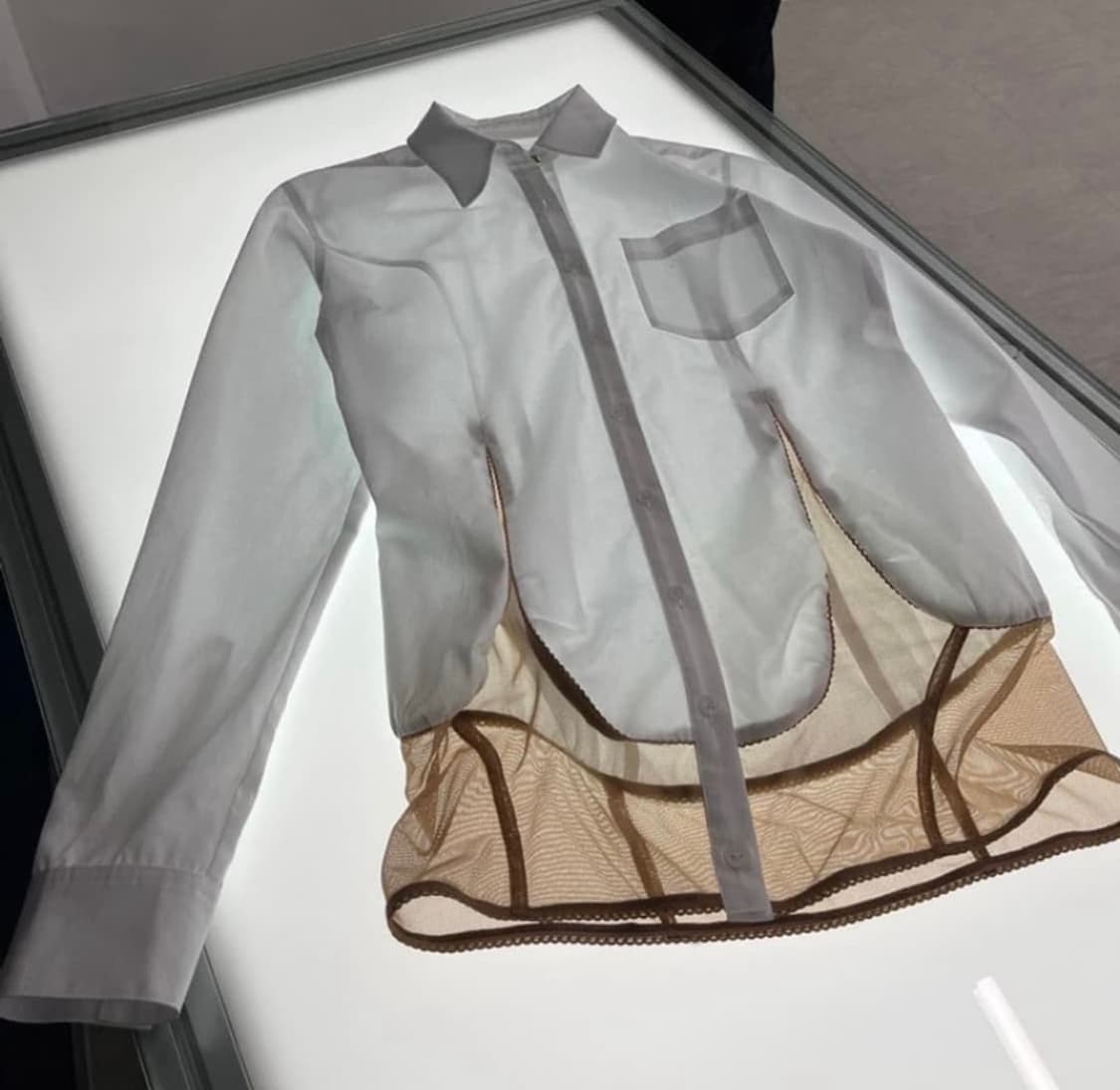 울리카 상투스 매쉬 판넬 셔츠 상품이미지1