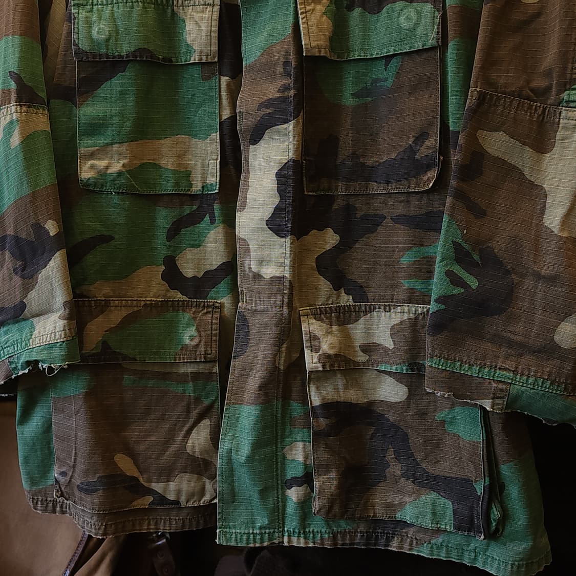 90s 미군 BDU 카모셔츠 우드랜드 커팅 디테일 미디움 레귤러 상품이미지7