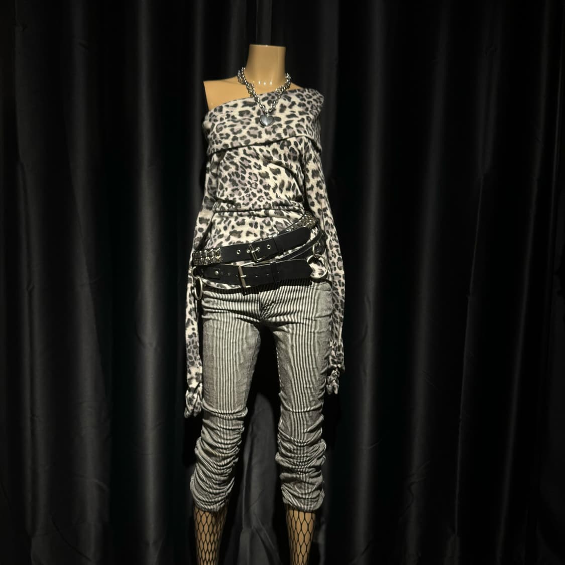 스트라이프 밑단 셔링 7부바지 상품이미지3