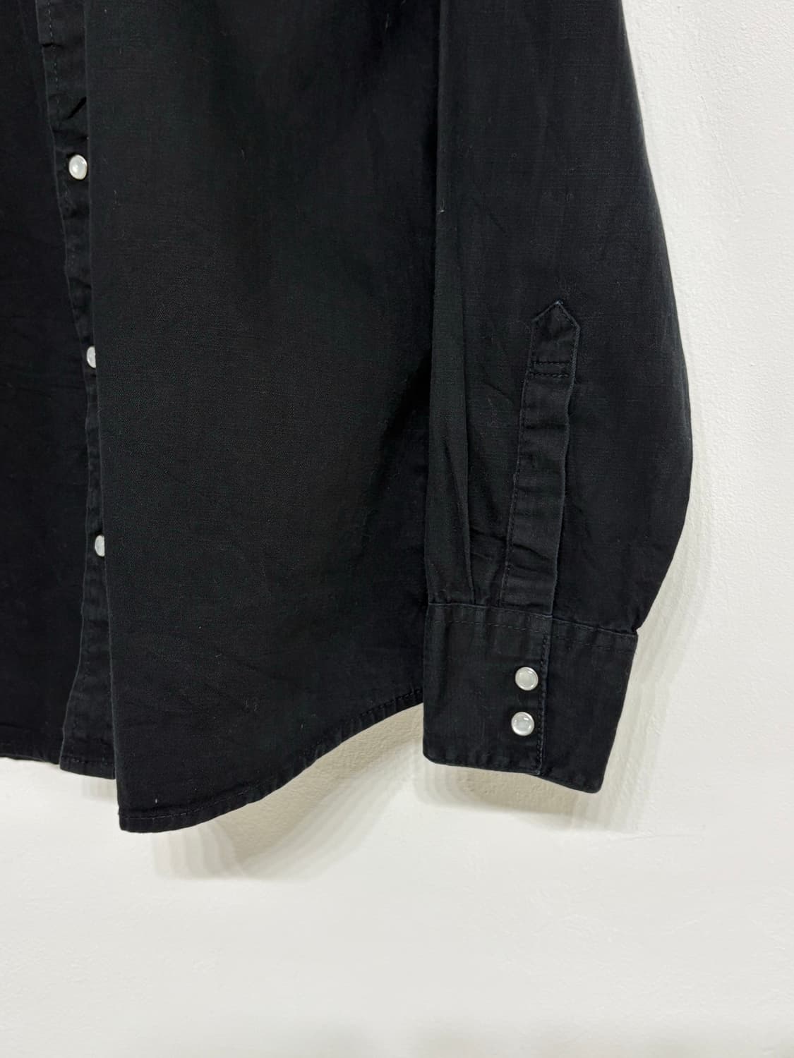 00's vtg Levi's Black Western Shirt.  상품이미지7