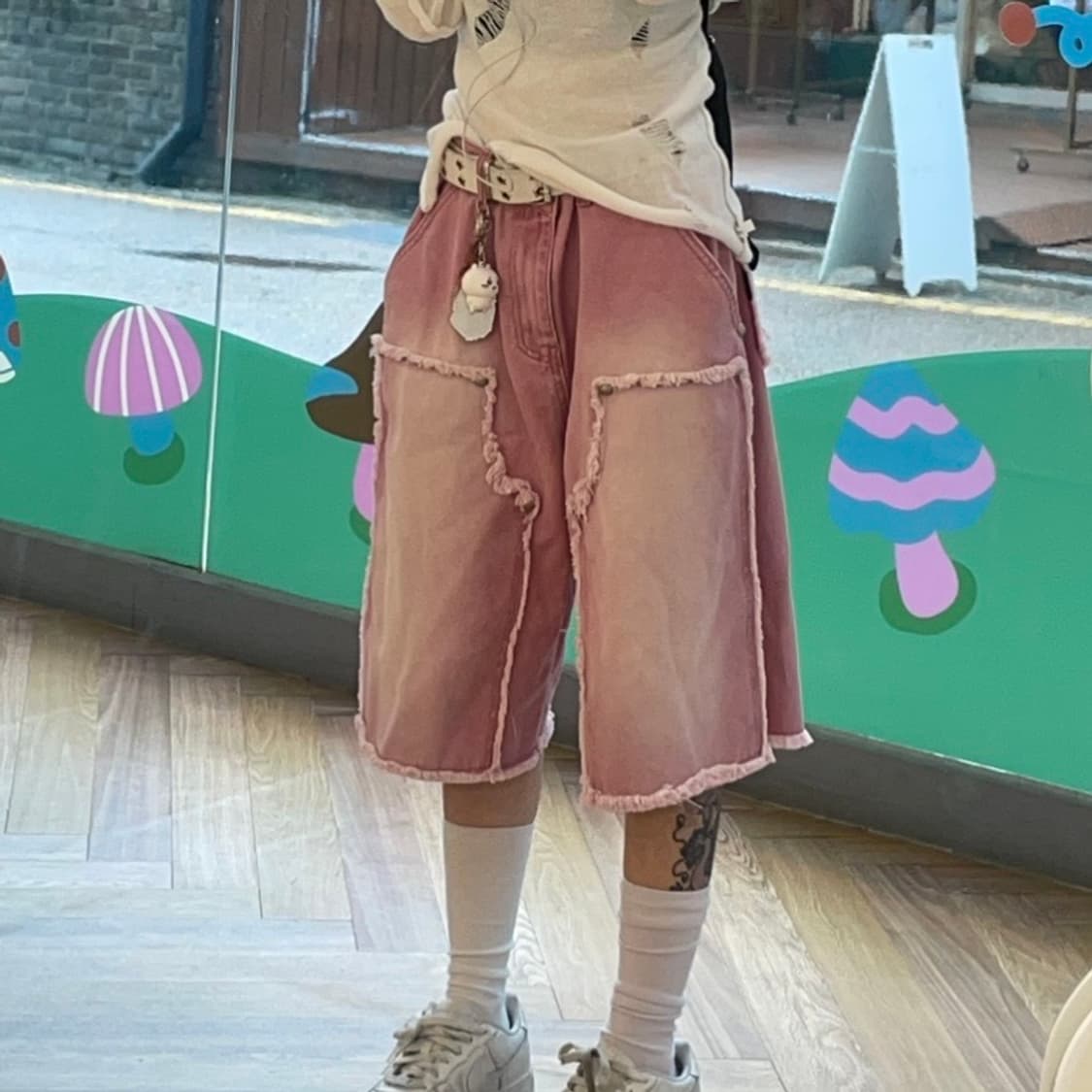 가터갤러리 패치드 데님 버뮤다팬츠 핑크 상품이미지1