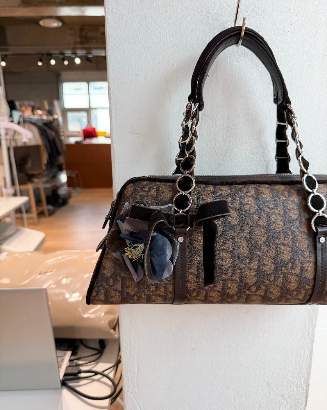 크리스찬 디올 브라운 로맨틱 오블리크 숄더백  상품이미지3