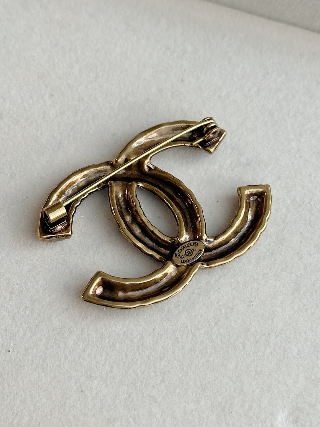 샤넬 브론즈 빈티지 브로치 상품이미지2