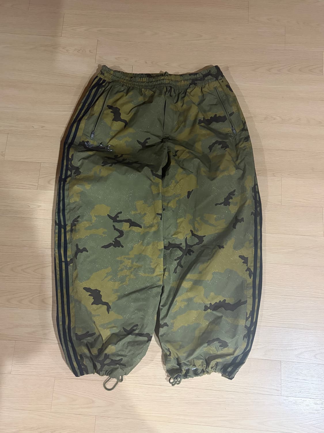 떠그클럽 아디다스 팬츠 2xl 상품이미지3