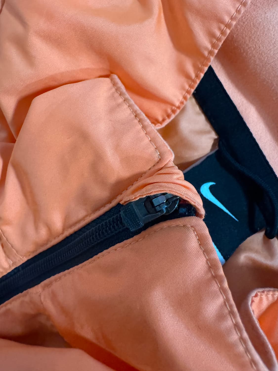 나이키 러닝 올드스쿨 배색 후드 바람막이 상품이미지5