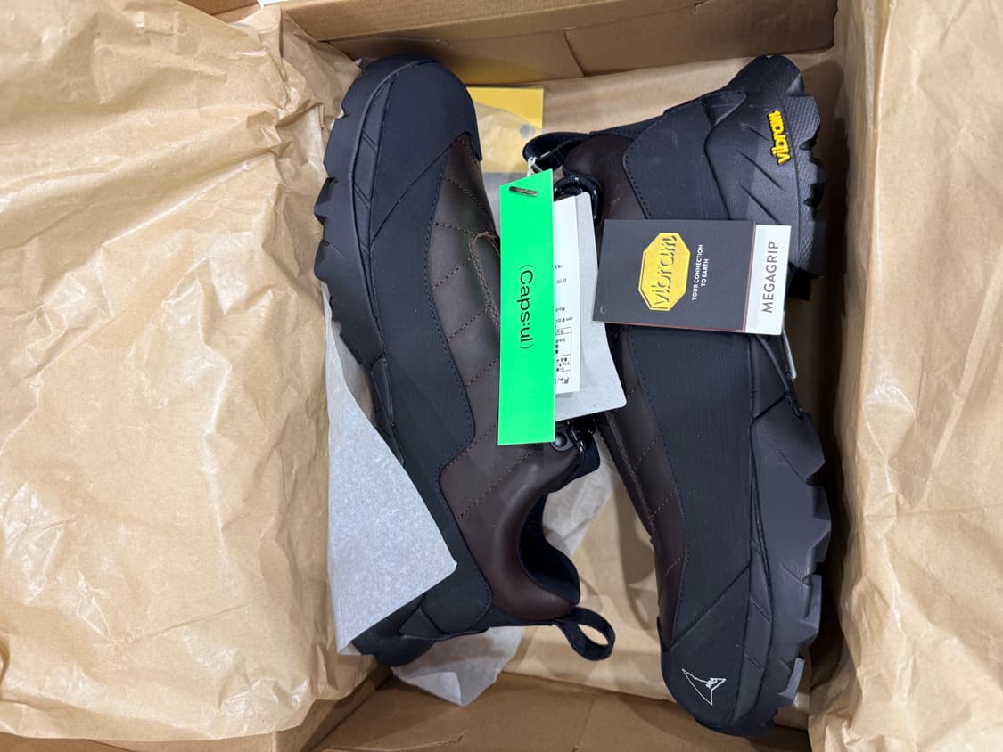 로아하이킹 카타리나(브라운) EU43 황금사이즈(새상품)팝니다. 상품이미지1