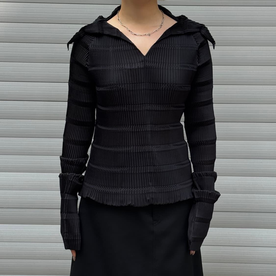 Long-sleeved asymmetrical top  상품이미지10