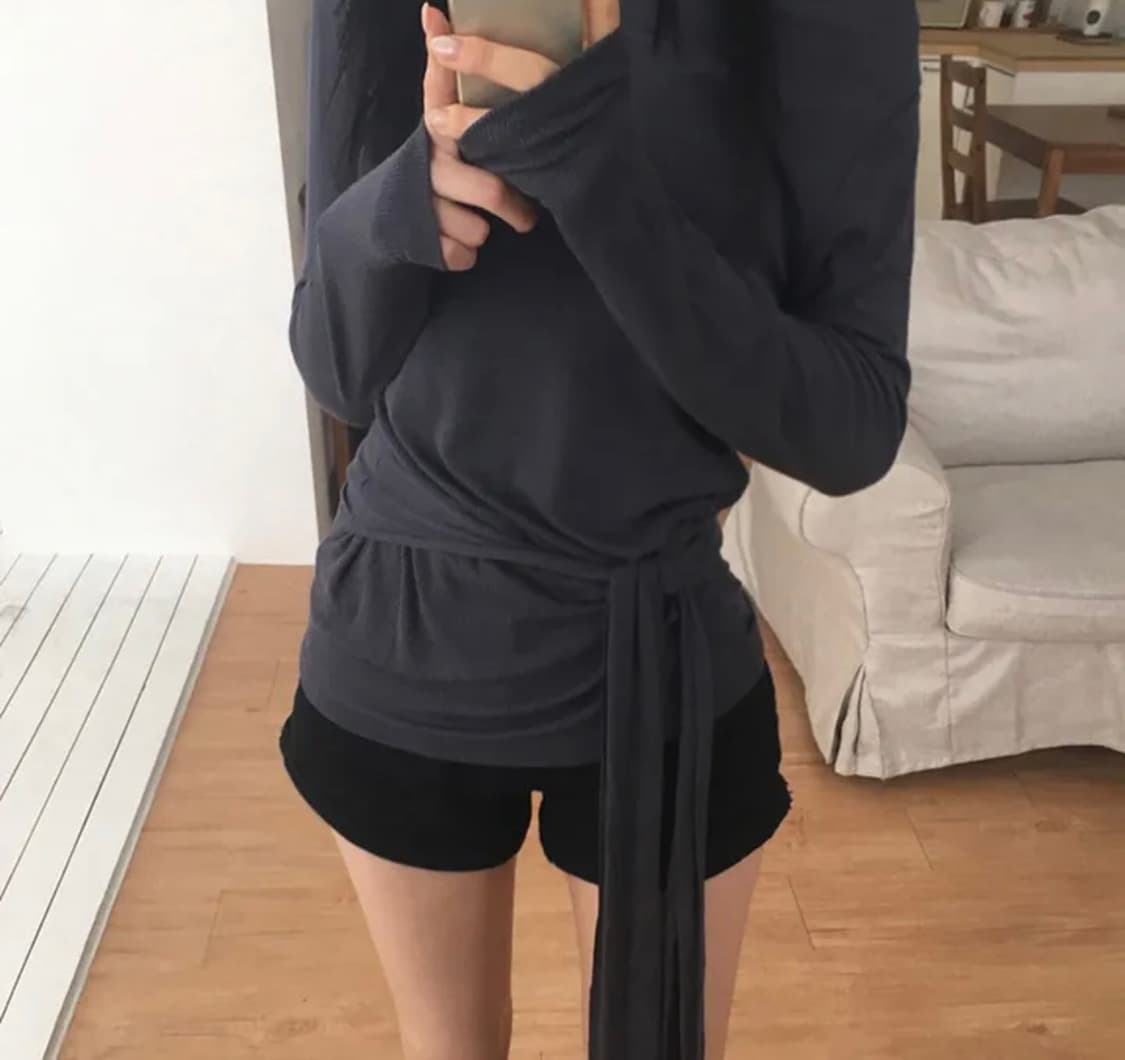 에이블리 상의 매듭 긴팔 티셔츠 상품이미지1