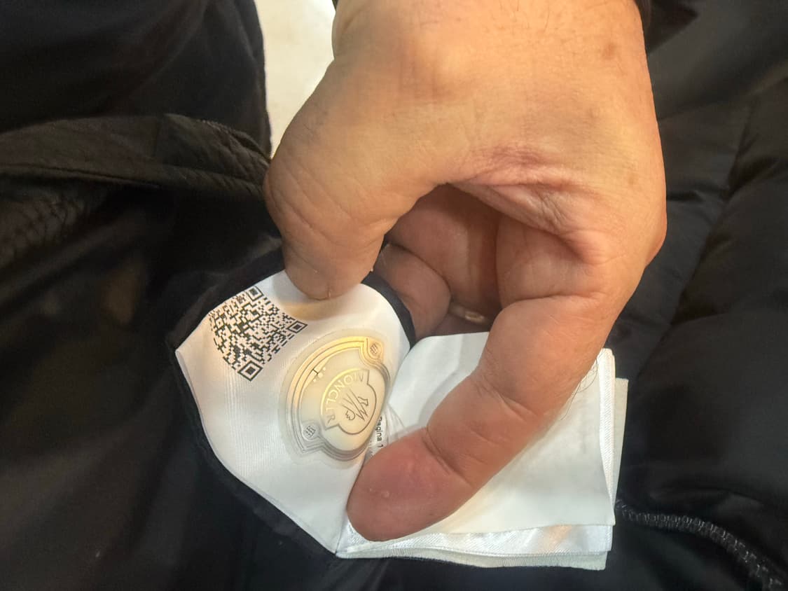 1/55 정품 몽클레어 아고트 롱 패딩 팝니다 상품이미지5