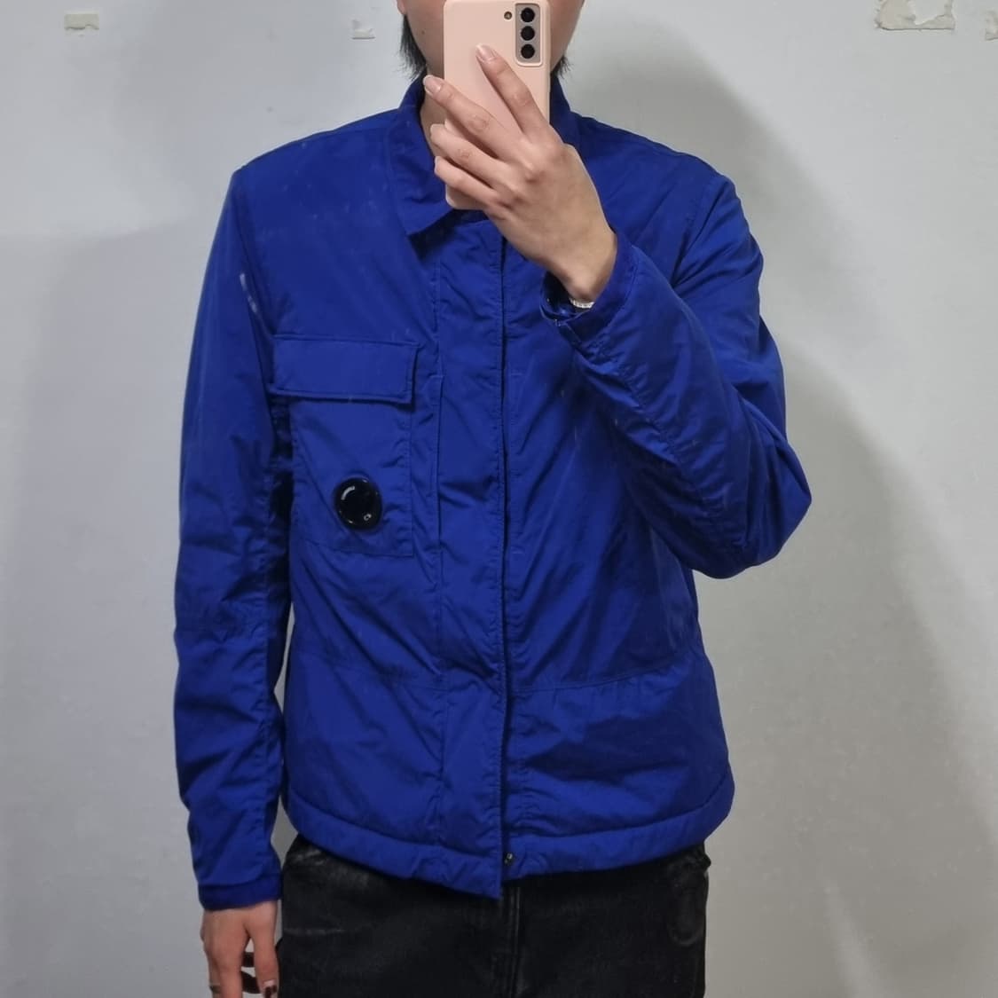 CP컴퍼니 코발트 블루 렌즈 점퍼  상품이미지4