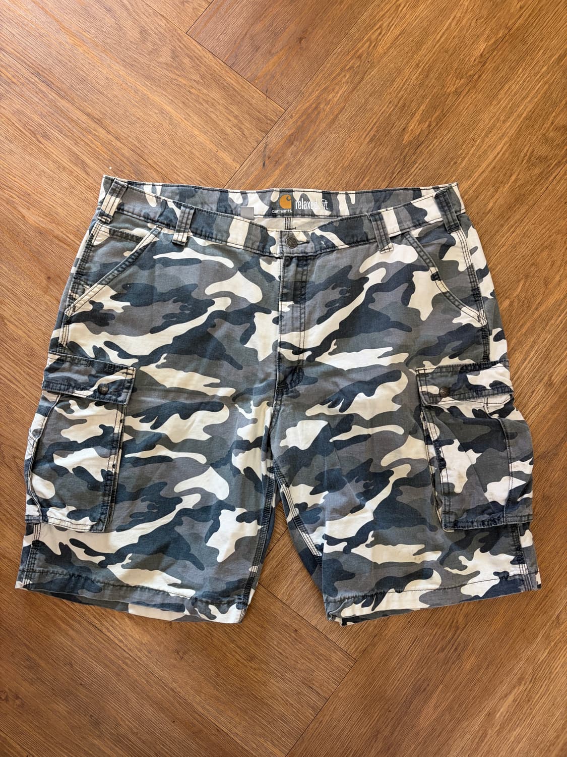 N302. 칼하트 카모 카고쇼츠 반바지 상품이미지1
