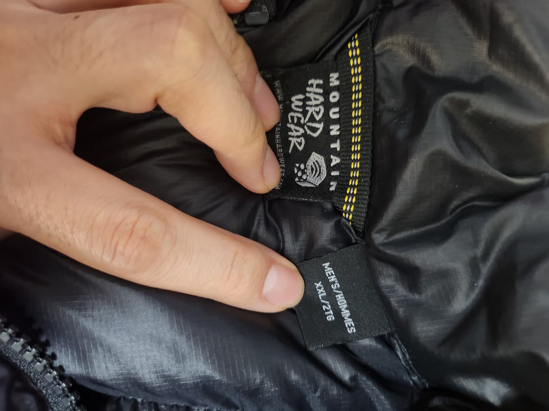 마운틴하드웨어 경량패딩 105-110 상태좋아요 상품이미지4