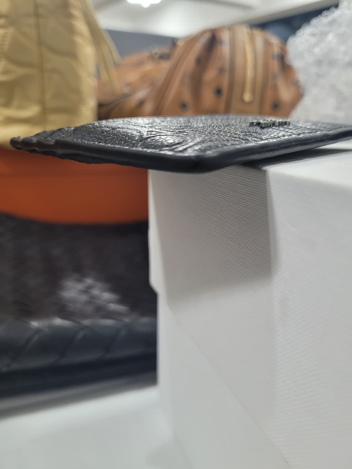 디올 그래비티 가죽 카드홀더 카드지삽 상품이미지7