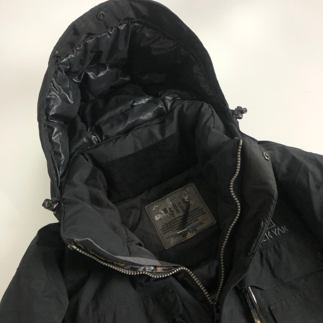 블랙야크 고어텍스 패딩 M 상품이미지3