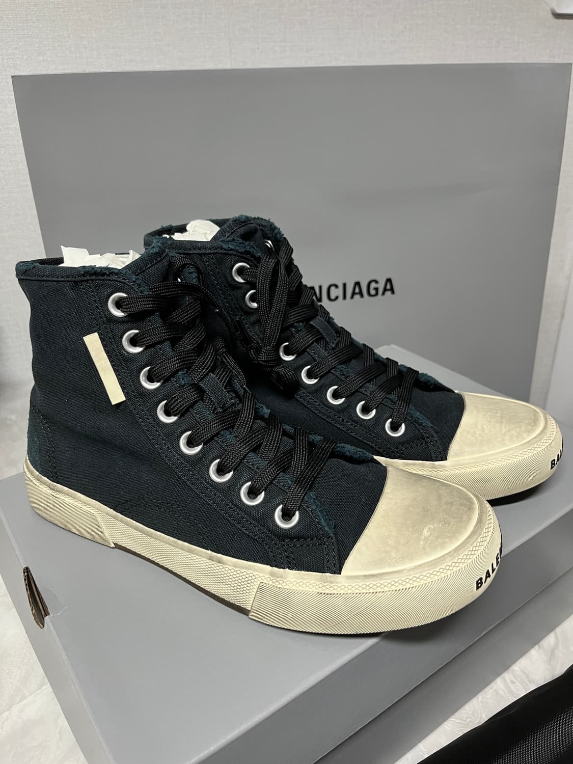 발렌시아가 컨버스 하이탑 스니커즈 39(260)새상품 상품이미지2